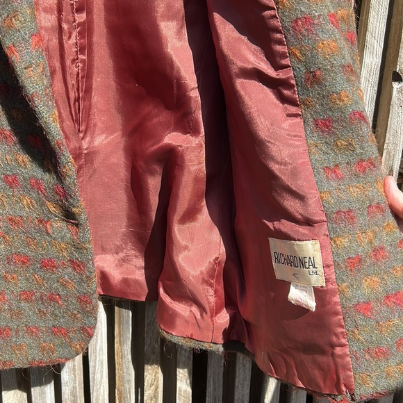 wool blend blazer rich jewel tones on dark mossy green brown wood buttons - Picture 7 of 15